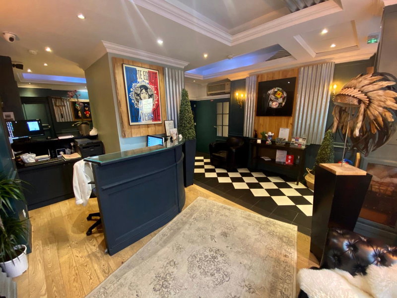 Hôtel Etoile Trocadéro, Neuilly-sur-Seine, France