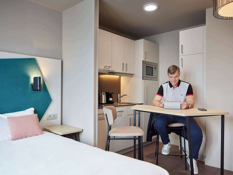 Aparthotel Adagio Paris Suresnes Longchamp, Suresnes, France