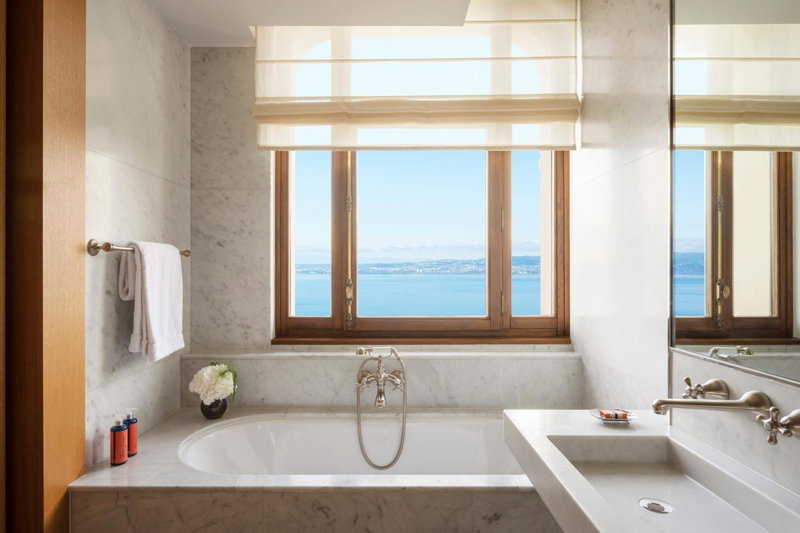 Hôtel Royal, Thonon-les-Bains, France