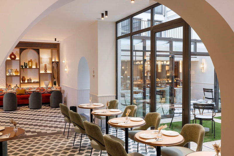 Hotel Grand Coeur Latin, Paris, France