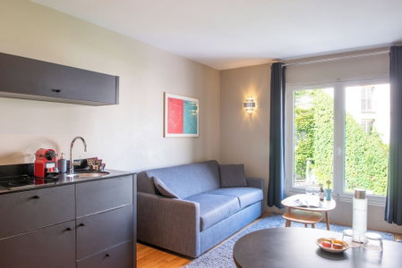 Hotel Helzear Etoile, Neuilly-sur-Seine, France