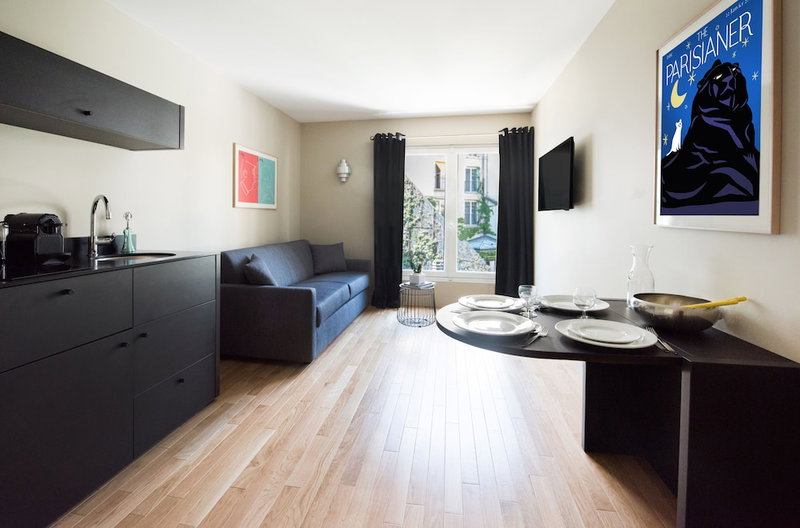 Hotel Helzear Etoile, Neuilly-sur-Seine, France