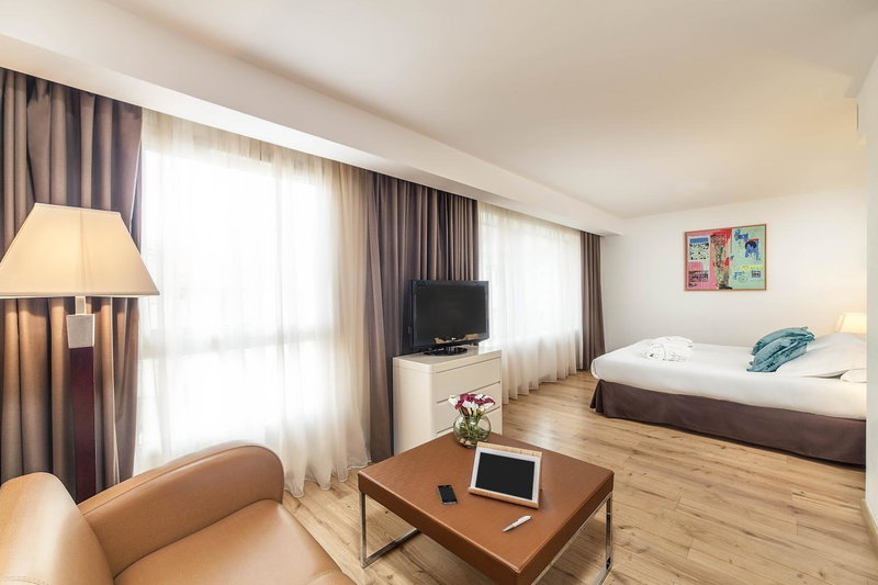 Hôtel Montaigne & Spa - Cannes Centre, Cannes, France