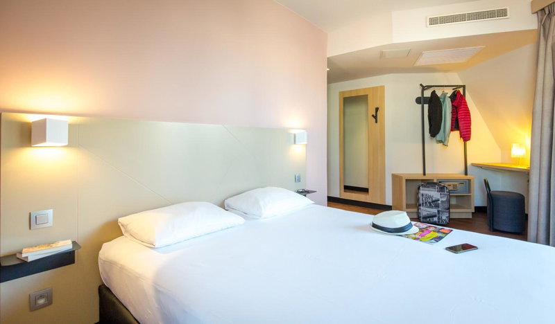 B&B HOTEL Marseille Centre La Timone, Marseille 05, France