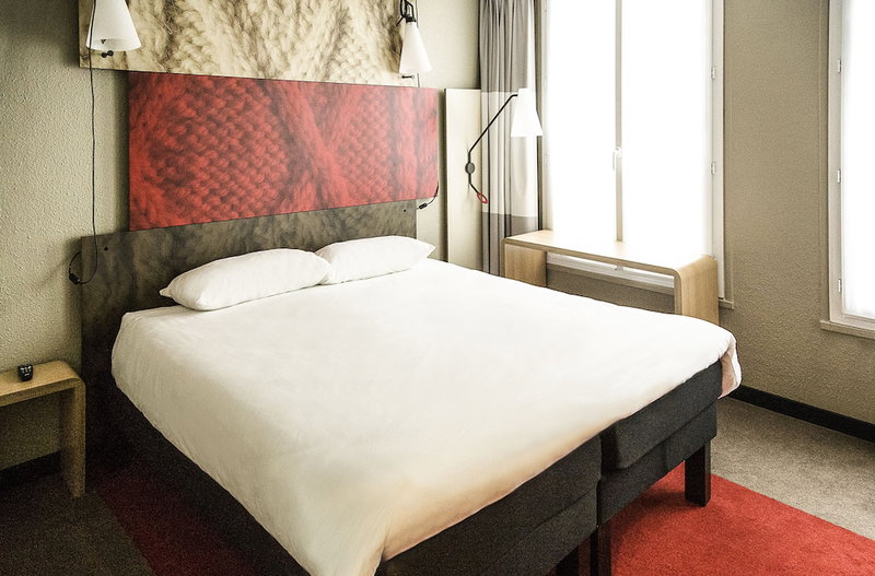 ibis Paris Gare du Nord Chateau Landon 10ème Hotel, Le Pre-Saint-Gervais, France