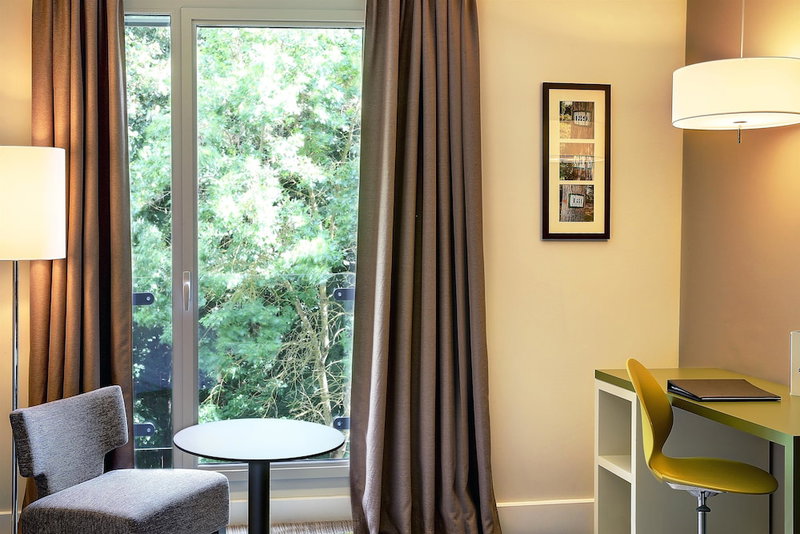 Best Western Plus Paris Meudon Ermitage, Velizy-Villacoublay, France