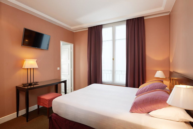 Hotel De La Jatte, Courbevoie, France