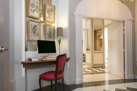 Hôtel Serotel Lutèce, Paris, France