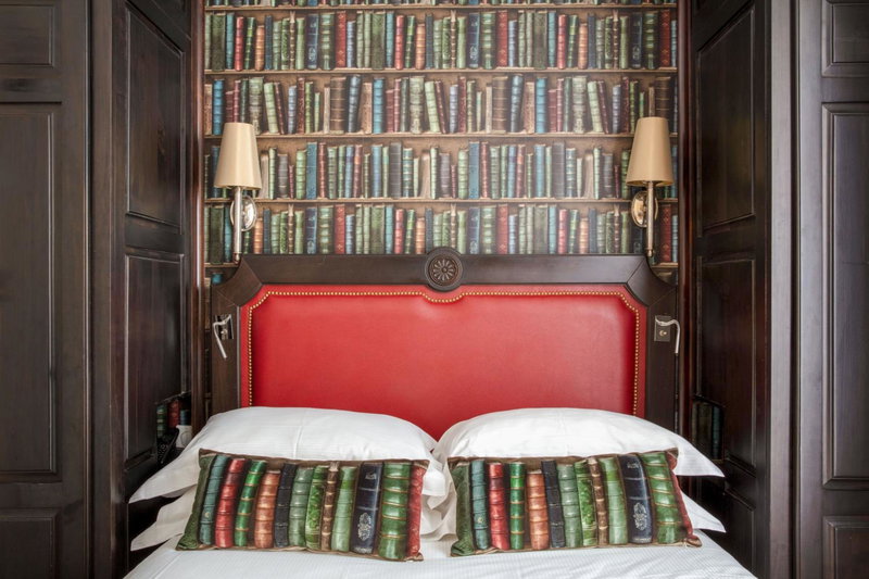 Hôtel Serotel Lutèce, Paris, France