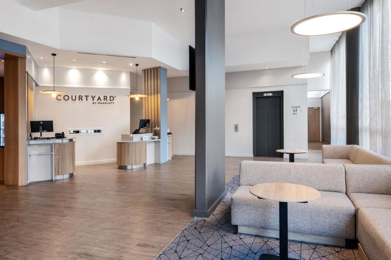 Courtyard by Marriott Paris La Defense West - Colombes, La Garenne-Colombes, France