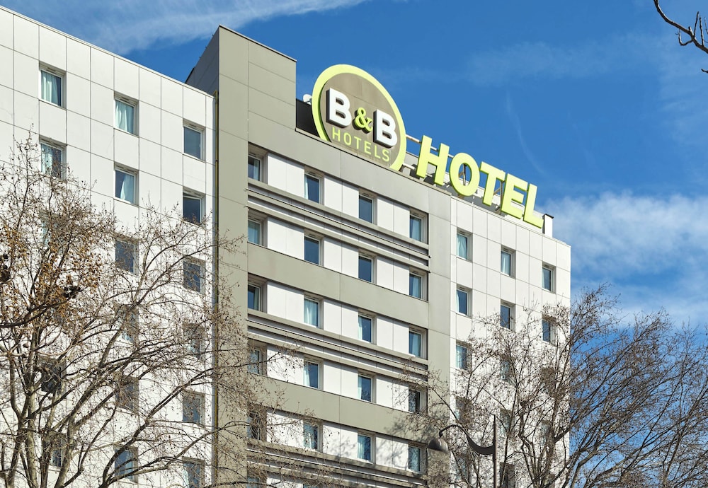 B&B HOTEL Paris Porte de la Villette, France