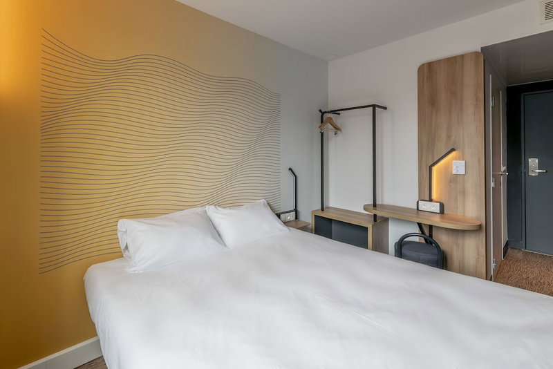 B&B HOTEL BORDEAUX Centre Gare St-Jean, Begles, France