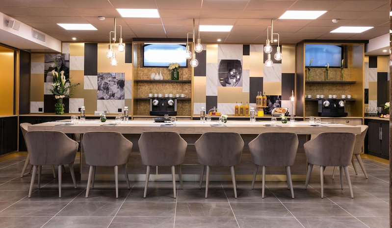 Niepce Paris Hotel, Curio Collection by Hilton, Montrouge, France