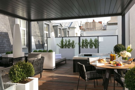Niepce Paris Hotel, Curio Collection by Hilton, Montrouge, France