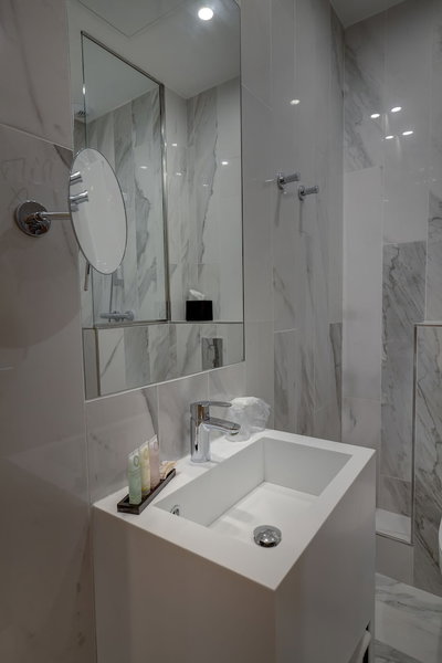 Best Western Plus Hotel Comedie Saint-Roch, Montpellier, France