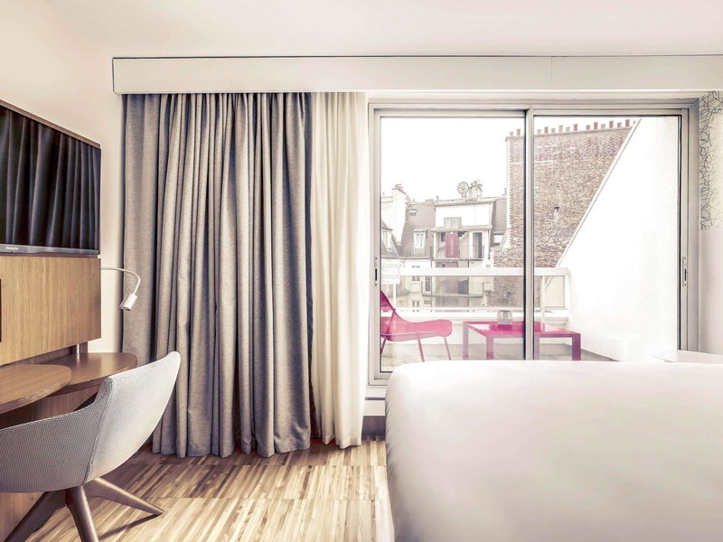 Mercure Paris Arc de Triomphe Etoile, Levallois-Perret, France