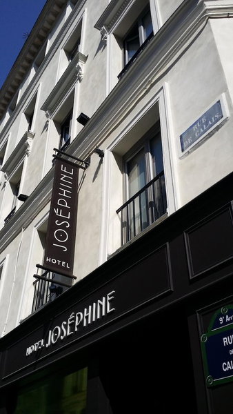 Hôtel Josephine by Happyculture, Clichy, France