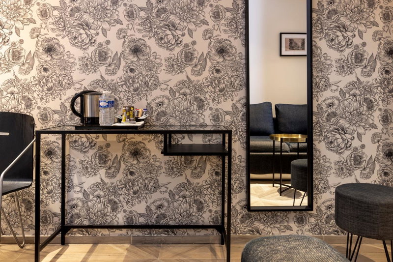 Hôtel Brady, Paris, France