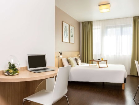 Aparthotel Adagio Access Paris Reuilly, Saint-Mande, France