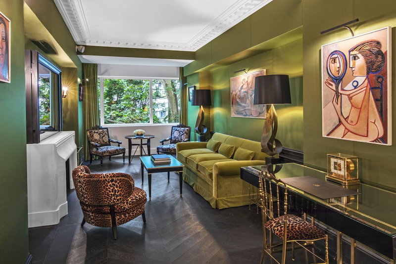 Hôtel de Berri Champs-Élysées, a Luxury Collection Hotel, Levallois-Perret, France