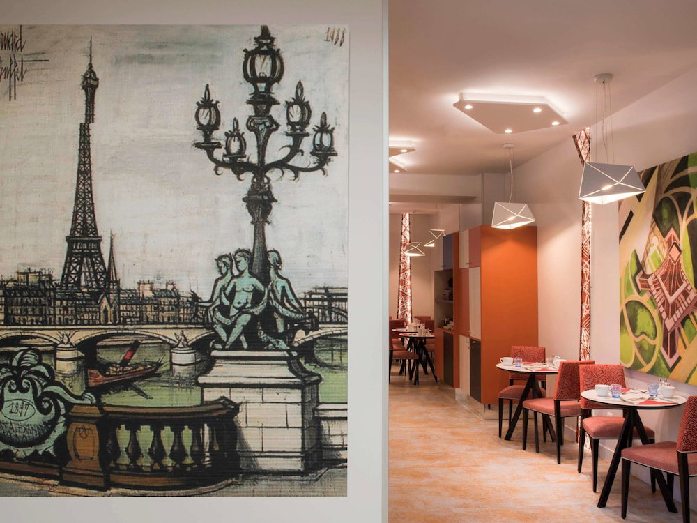 Hotel · Hôtel Mercure Paris Pont de Levallois Neuilly, Levallois-Perret