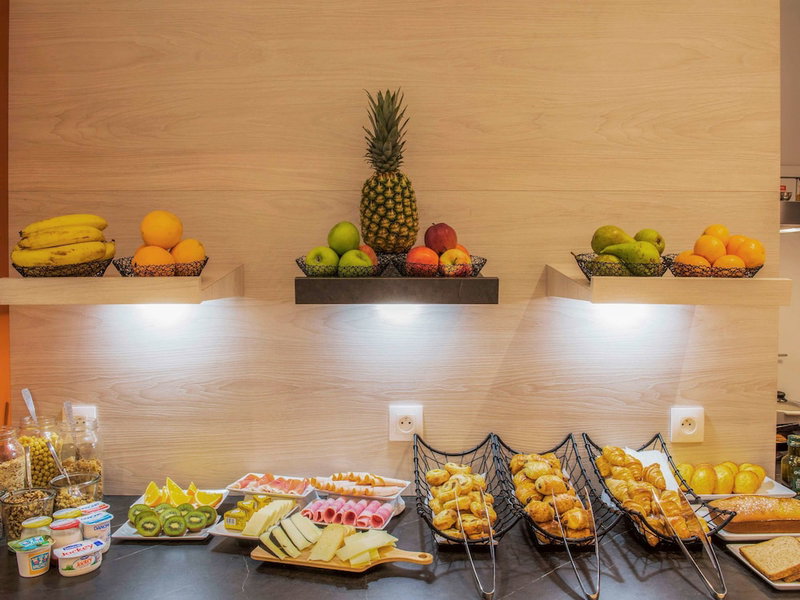 Hôtel Mercure Paris Pont de Levallois Neuilly, Levallois-Perret, France