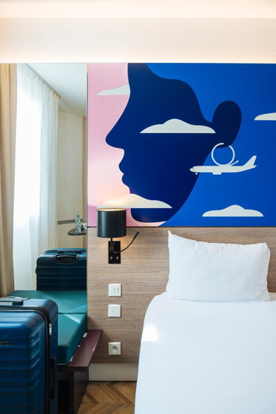 ibis Styles Nice Aéroport Arenas, Saint-Laurent-du-Var, France
