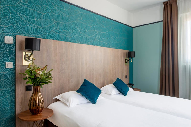 Hôtel Le Bristol, Avignon, France