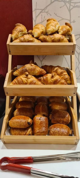Hotel Migny Opéra Montmartre, Saint-Ouen, France