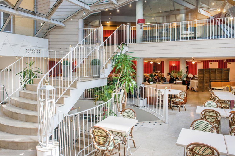 Hôtel Saint Sauveur, Lourdes, France
