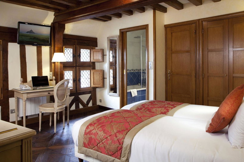 Auberge Saint Pierre, Le Mont Saint Michel, France