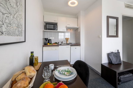 Nemea Appart Hotel Toulouse Aéroport, Colomiers, France