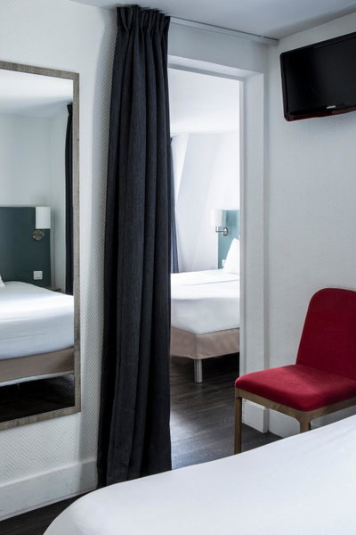 Hotel Local 101 Beaurepaire, Paris, France