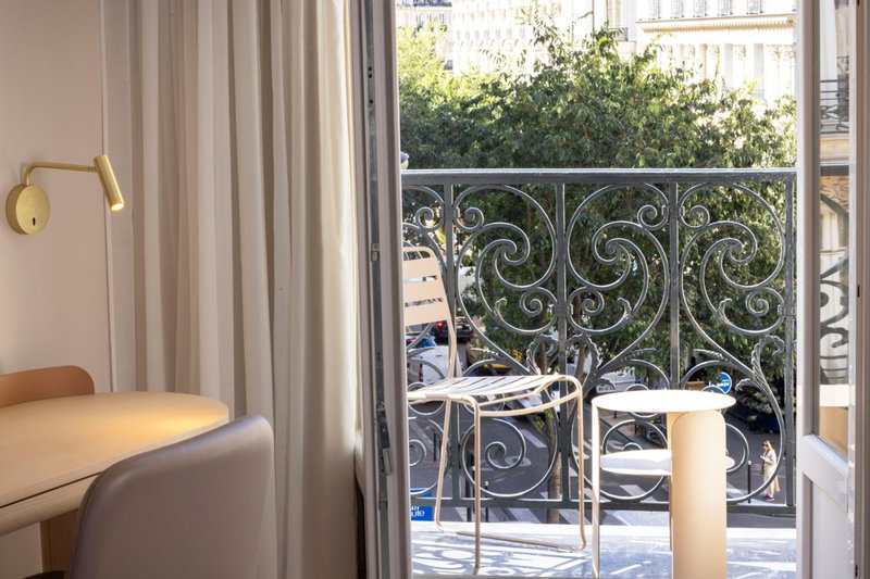 Hôtel Beige, Paris, France