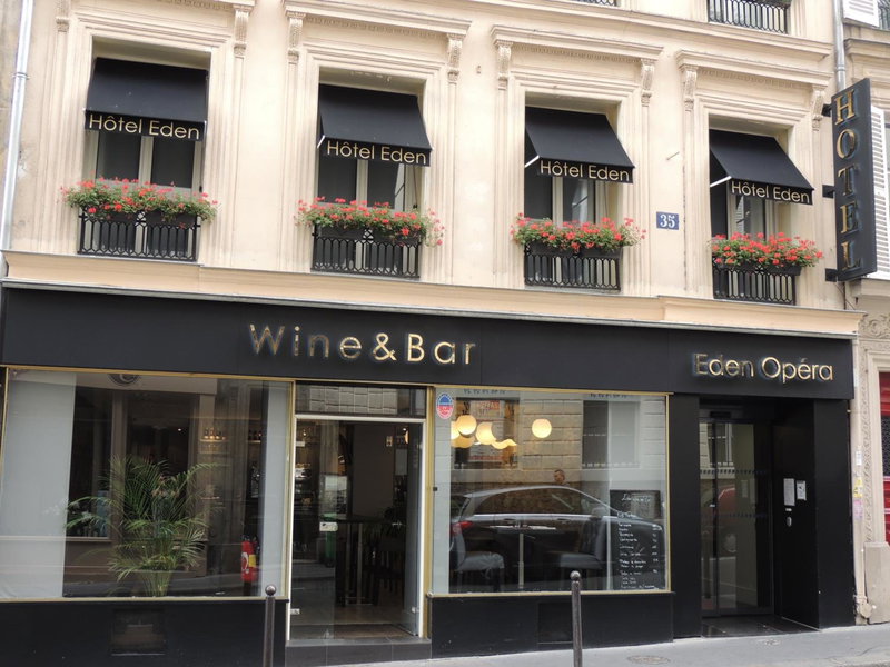 Hôtel Eden Opéra, Clichy, France