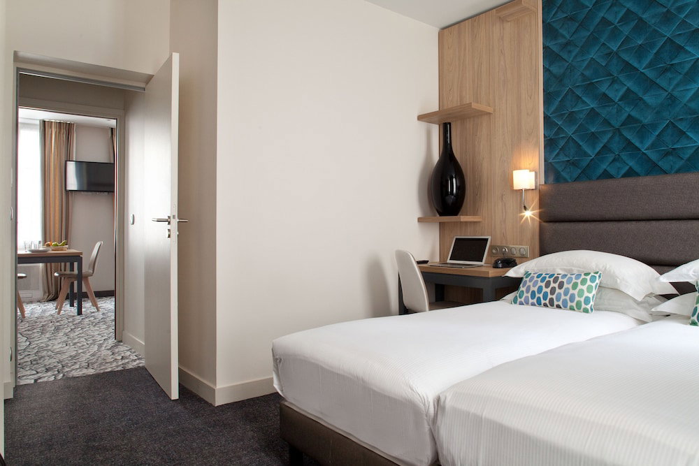 Hotel · Serotel Suites, Paris