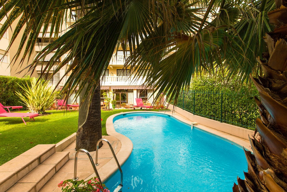 Sun Riviera, France