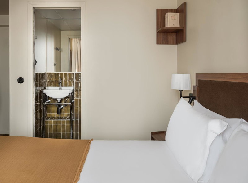 Hôtel du Savoir, Paris, France