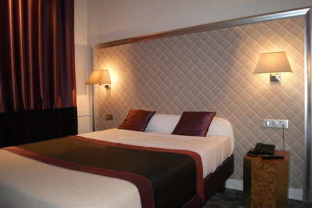 Hotel d'Amiens, Paris, France