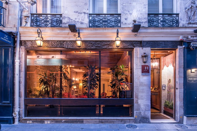Grand Hôtel de L'Univers Saint-Germain, Paris, France