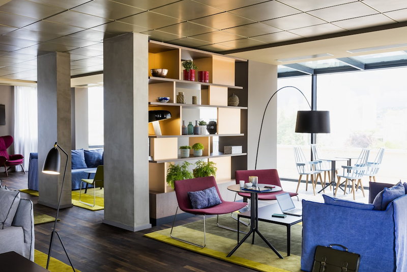 OKKO Hotels Paris Rueil-Malmaison, Chatou, France