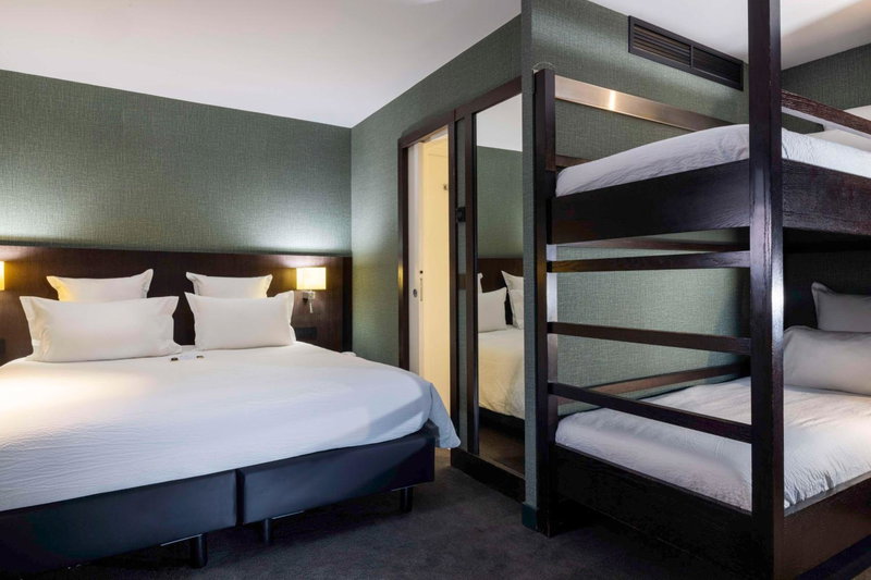 Best Western Plus Bretagne Montparnasse, Montrouge, France