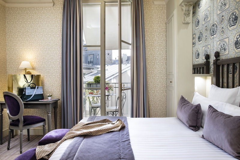 Hotel Arioso, Clichy, France
