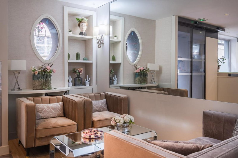 Longchamp Elysées, Neuilly-sur-Seine, France