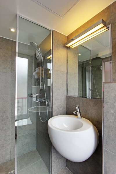 Hotel Alhambra, Paris, France
