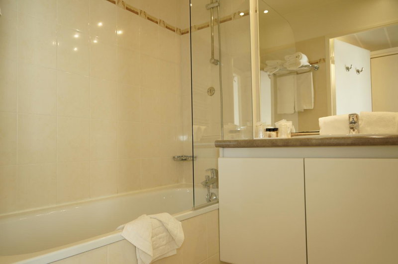 Residhome Bois Colombes Monceau, La Garenne-Colombes, France