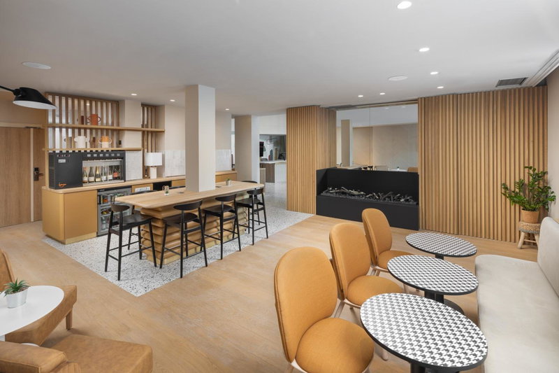 Residence Inn by Marriott Paris Didot Montparnasse, Montrouge, France