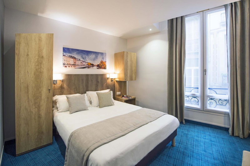 Hôtel Eugénie, Paris, France