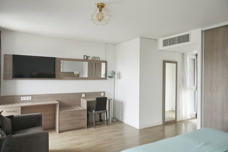Tulip Inn Massy Palaiseau Residence, Palaiseau, France