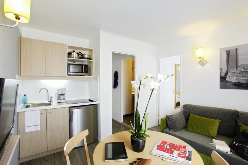 Aparthotel Adagio Access Marseille Prado Périer, Marseille 08, France